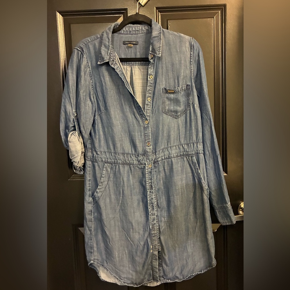 Like New Tommy Hilfiger Denim Button-Up Shirt Dress. Size 8